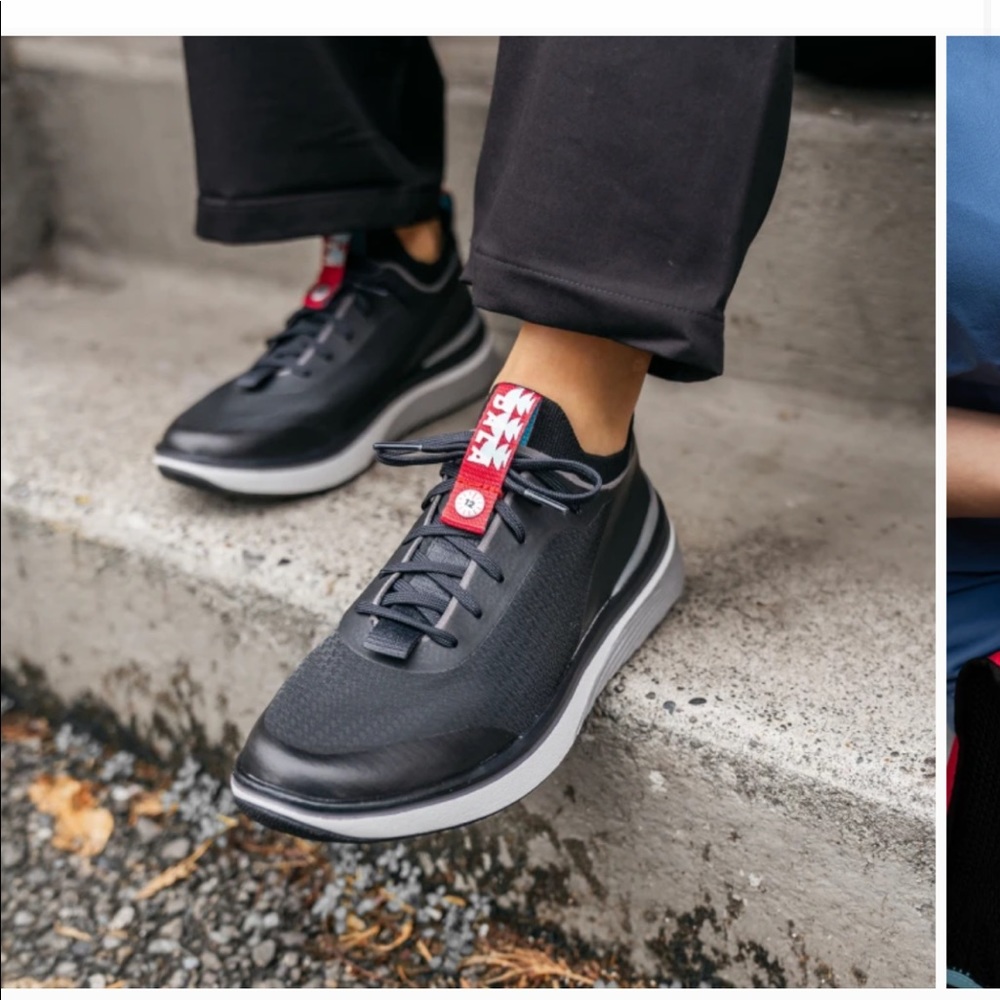 Nurselifern bala twelves nurse shoes midnight NEW